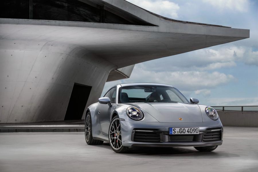  Porsche 911 Carrera 4S (992) 2019 года  (WW) (фото 4 из 60)
